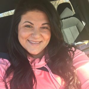 Meet your Posher, Renee